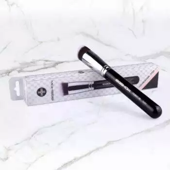 F624 - ANGLED FOUNDATION BRUSH - Image 7