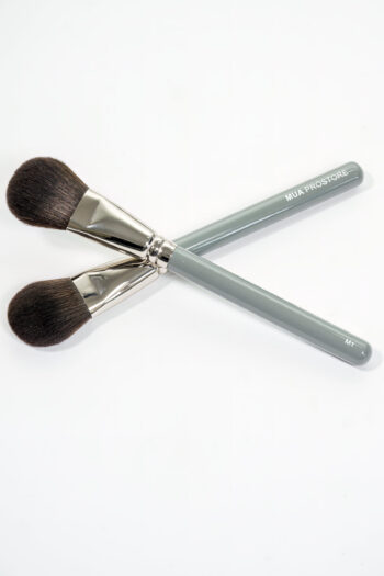 Μ1. MUA Flat Powder Brush - Image 4