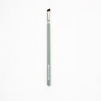 M19. MUA Classic Eyeliner Brush