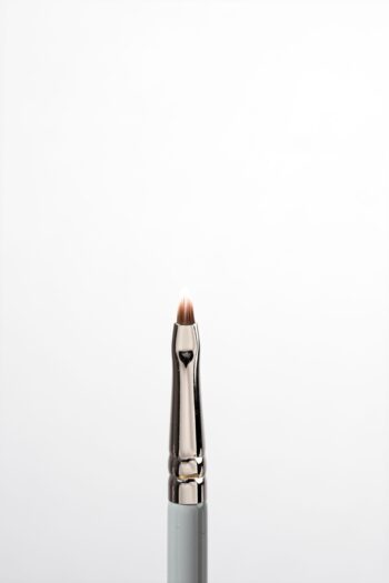 M22. MUA Details Eyeliner - Image 2
